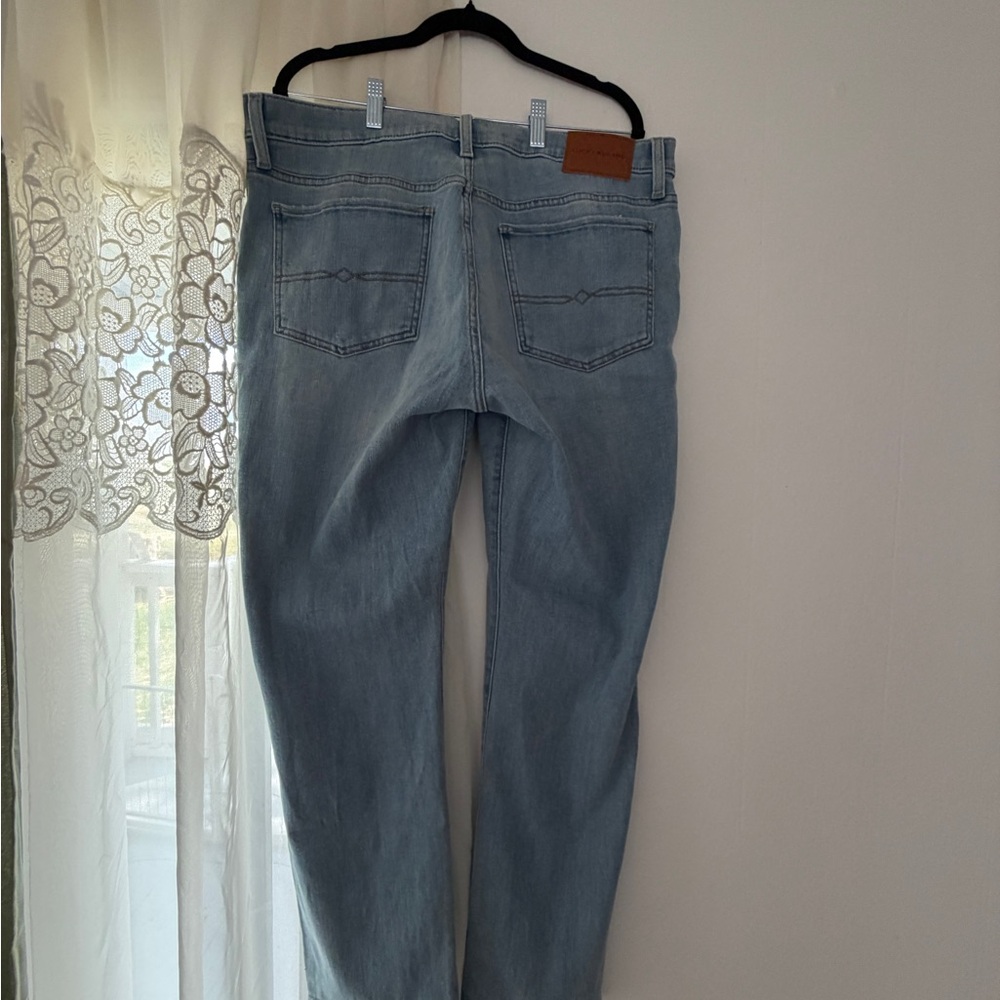 Lucky Brand Sweet Mid Rise Straight Jeans Womens 16 Light Blue Excellent Denim - Picture 6 of 9